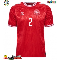 Camisa de Futebol Dinamarca Joachim Andersen #2 Equipamento Principal Europeu 2024 Manga Curta